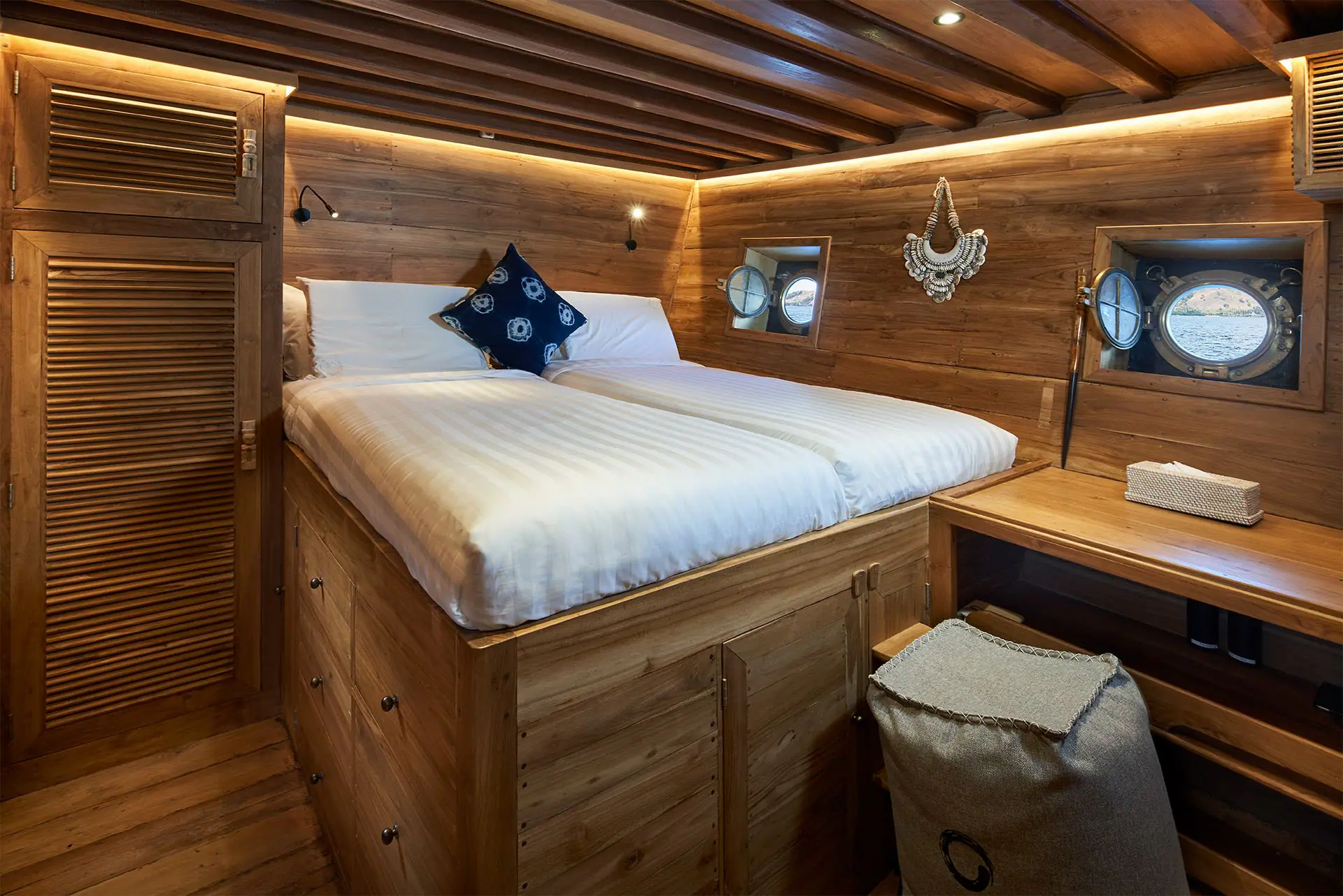 Oracle Yacht Luxe Suite | The Yacht Club Indonesia