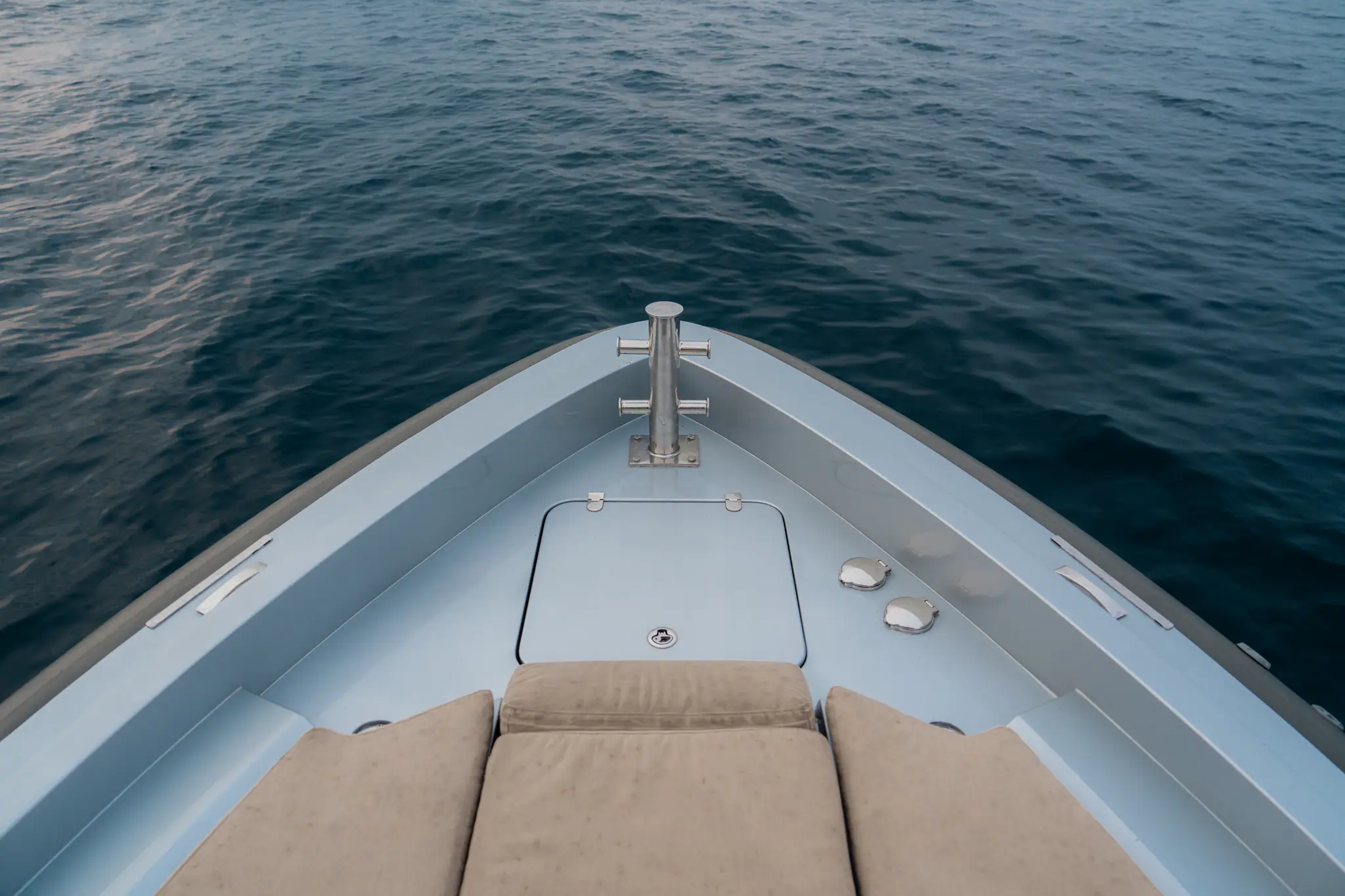 Vedanta Luxury Speedboat | Relax Area